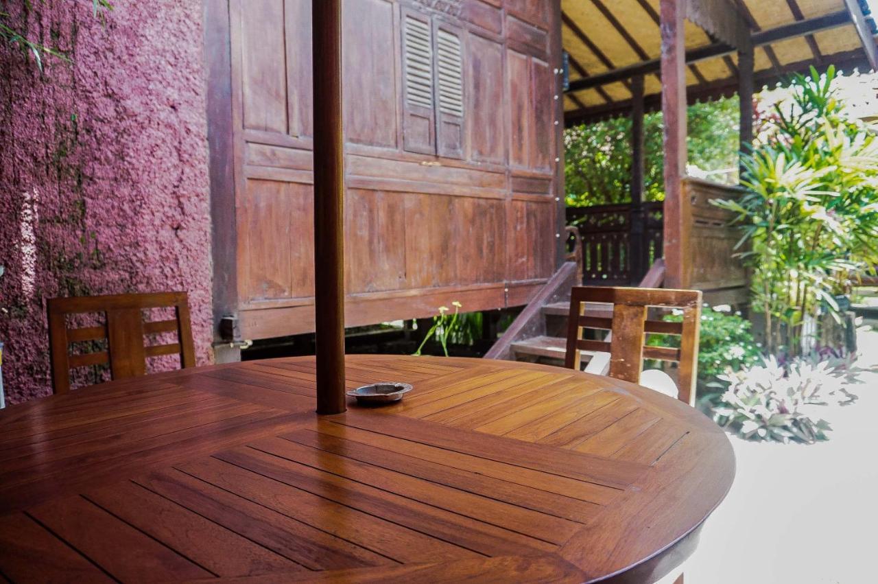 The Wisma Pulau Merah Pasanggaran Exterior photo